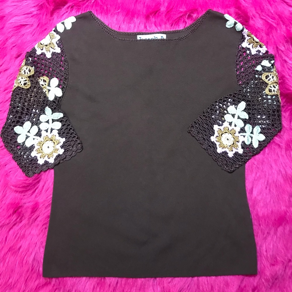 Joseph A. - Brown Top With Crocheted Sleeves Sz L
